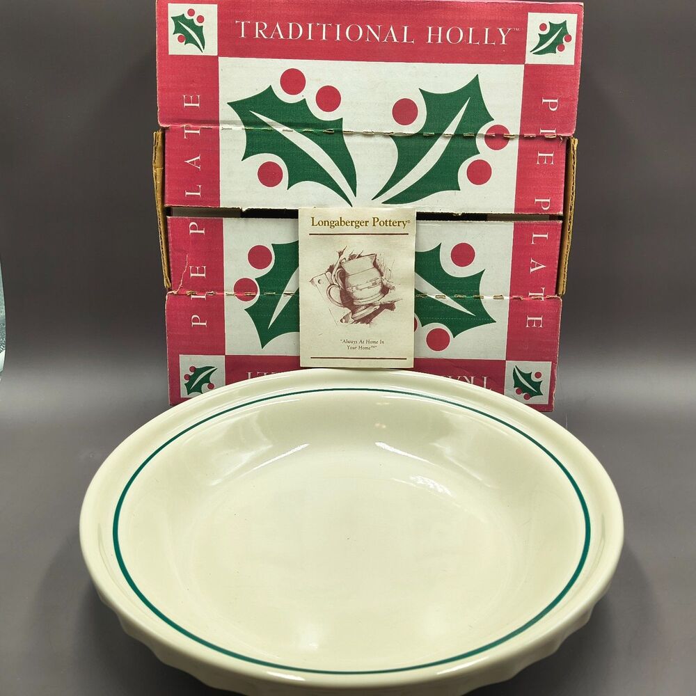 Vintage 1994 Longaberger Pottery Traditional Holly 10” Pie Plate 31381 Unused